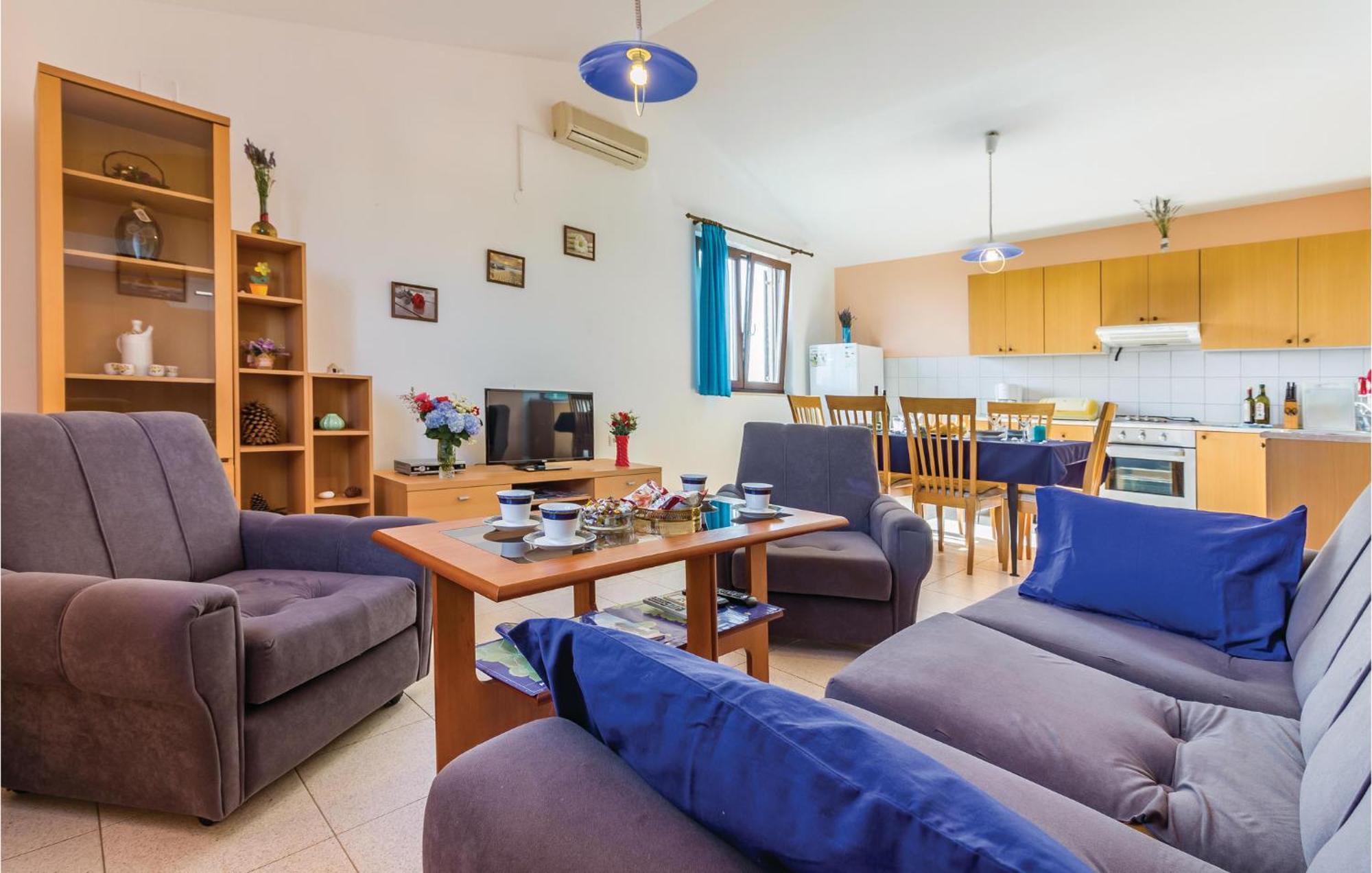 2 Bedroom Awesome Apartment In 빈쿠란 외부 사진